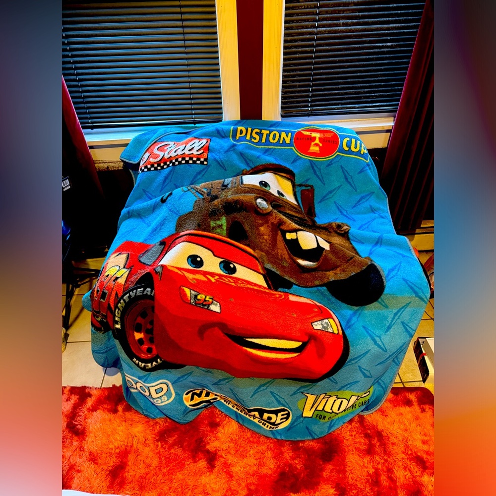 Disney Pixar CARS pre-owned Minky Plush 50x60 Throw Blanket